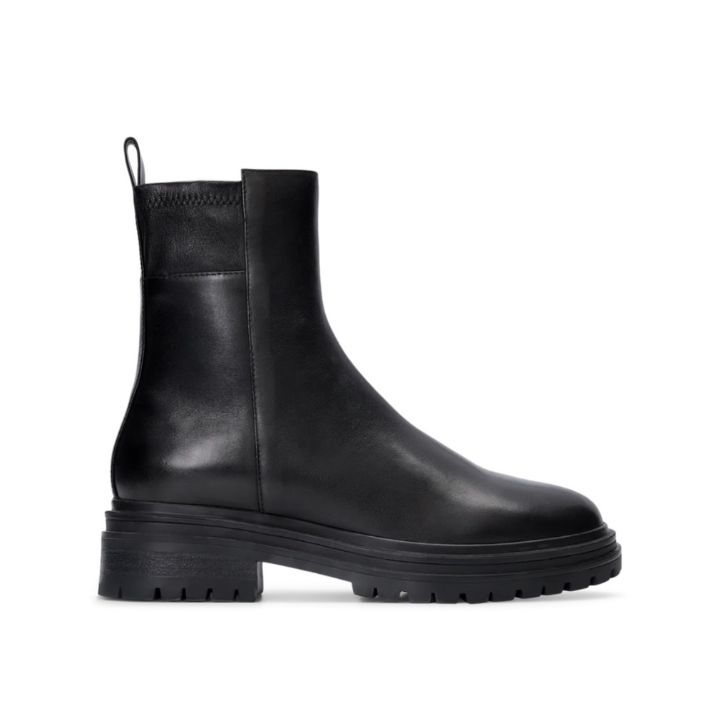 Bared - Harpy Black Leather Boot - NIB - 40